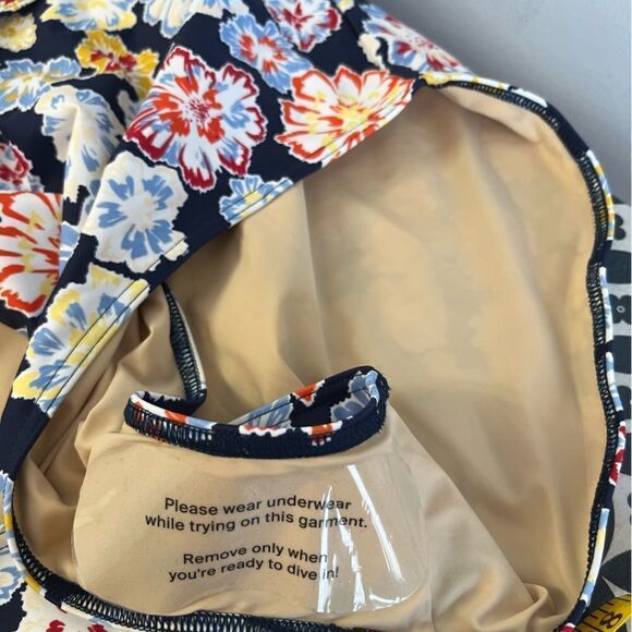 Tanya Taylor Kelly Wrap One-Piece NWT Size 1X - Picture 8 of 11